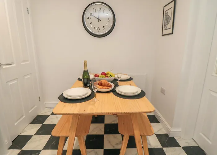 6 Clarence Place Holiday home *